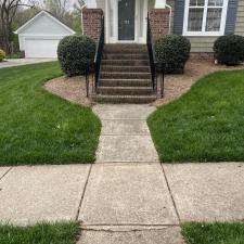 Concrete-Driveway-Sidewalk-and-Patio-Cleaning-in-McAdenville-NC 2