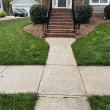 Concrete-Driveway-Sidewalk-and-Patio-Cleaning-in-McAdenville-NC 1
